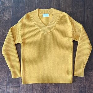 Wilfred (Aritzia) Mustard Yellow Oversized Chunky Knit Sweater
